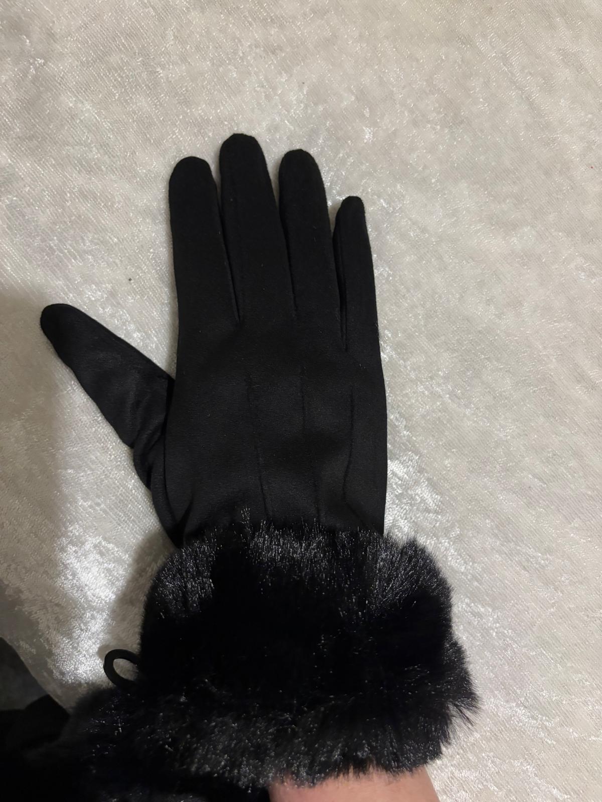 Faux Fur Cuff Gloves With Touchscreen Fingers